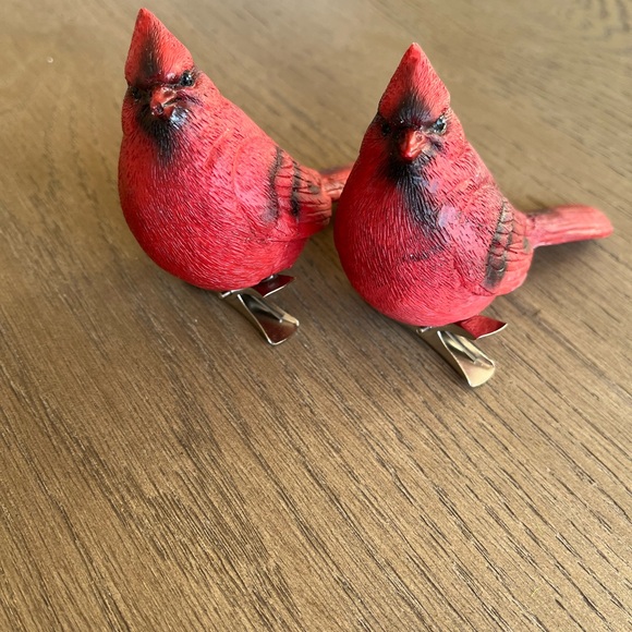 Two Resin Cardinals with Metal Clip and a Wood Holiday Cardinal Ornament - Picture 11 of 14